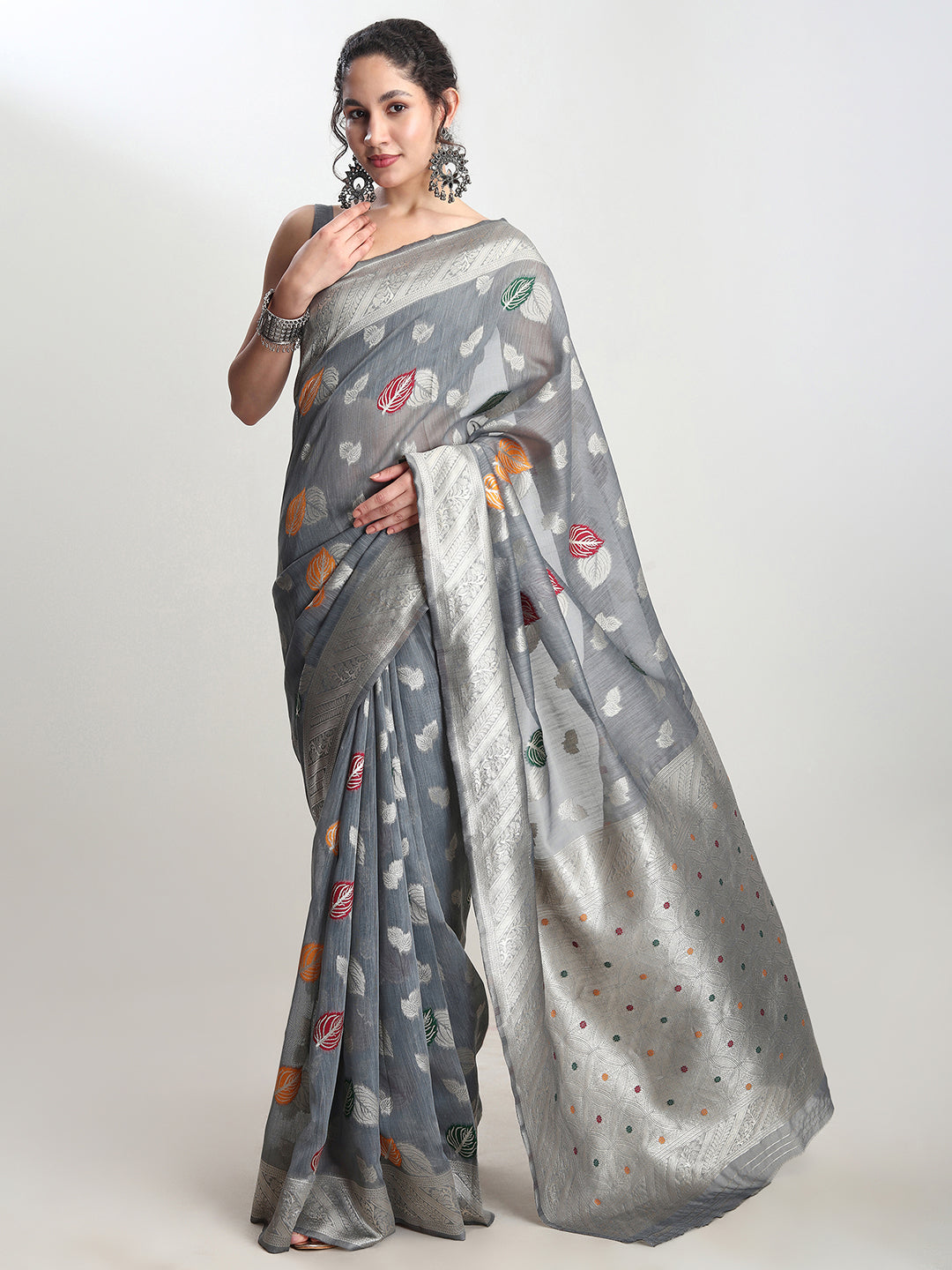 Janasya Grey Linen Blend Floral Jacquard Saree