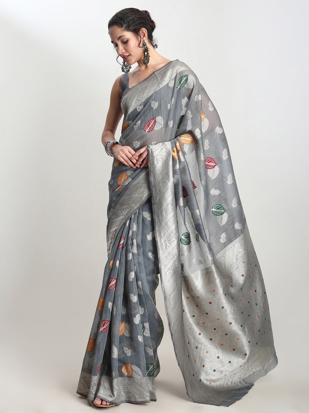 Janasya Grey Linen Blend Floral Jacquard Saree