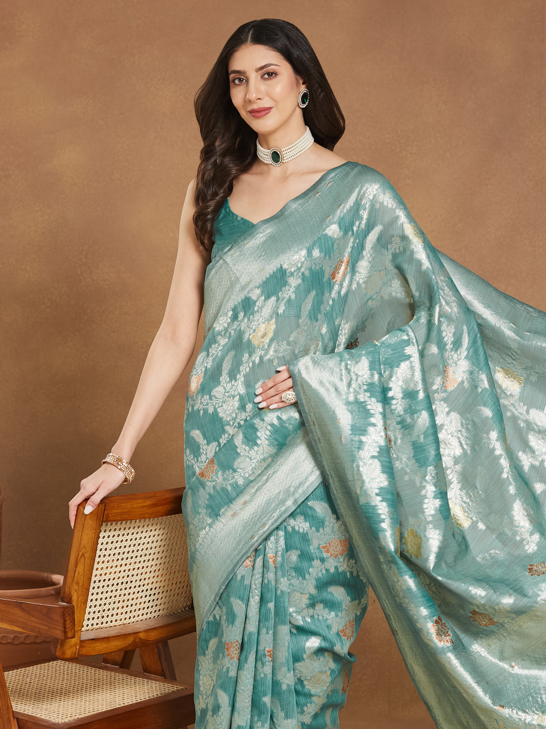 Janasya Sea Green Linen Blend Floral Jacquard Saree