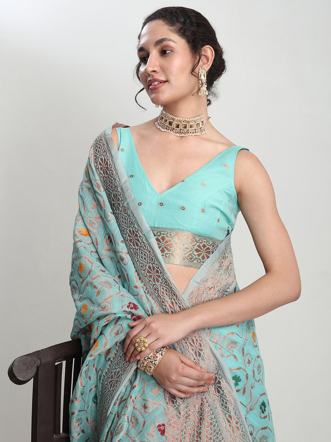 Janasya Sea Green Linen Blend Floral Jacquard Saree