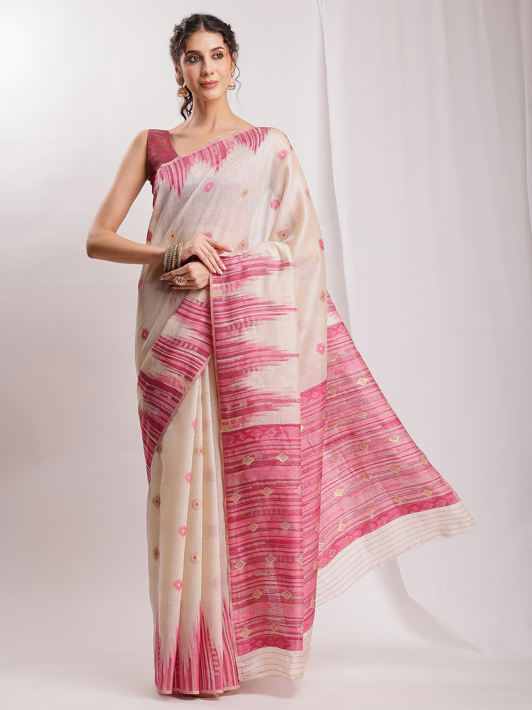 Janasya Beige Silk Blend Ikkat Jacquard Saree