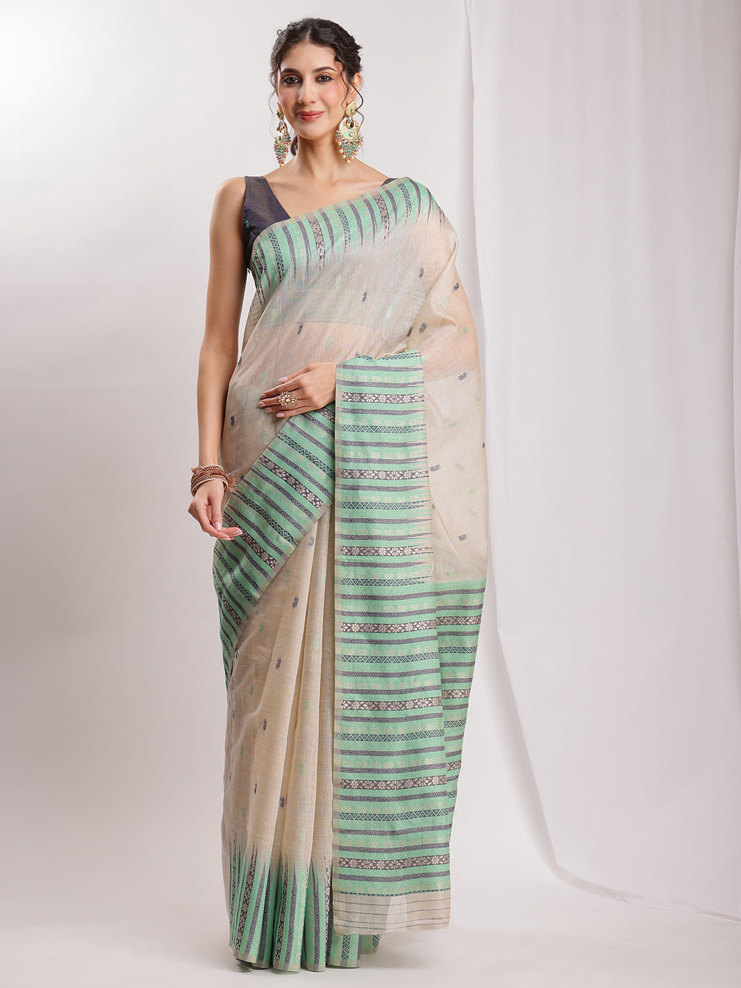 Janasya Beige Silk Blend Ikkat Jacquard Saree