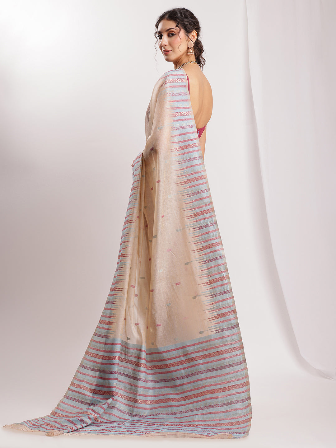 Janasya Beige Silk Blend Ikkat Jacquard Saree