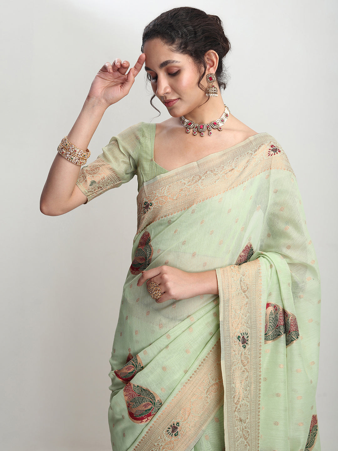 Janasya Light Green Linen Blend Kalamkari Jacquard Saree
