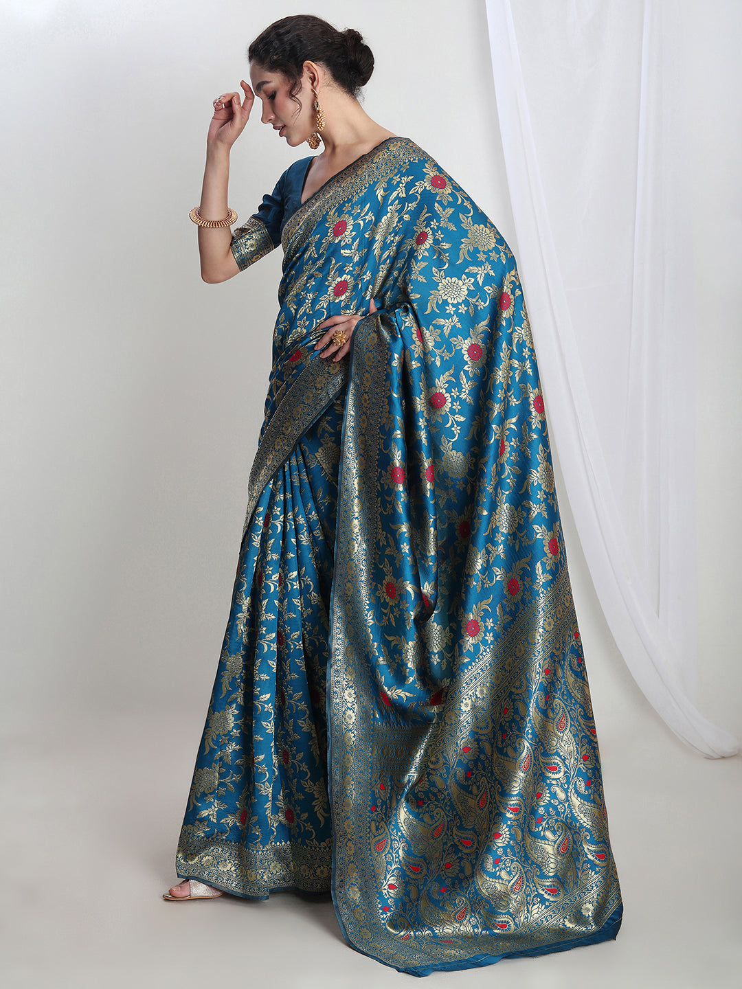 Janasya Blue Silk Blend Floral Jacquard Saree