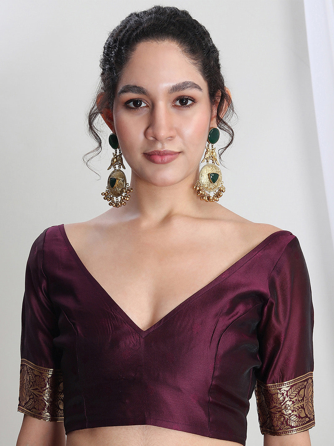 Janasya Purple Silk Blend Floral Jacquard Saree
