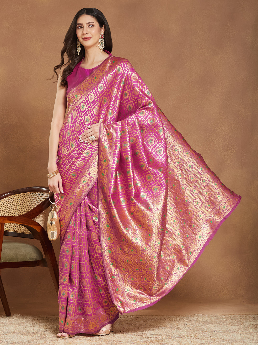 Janasya Pink Silk Blend Ethnic Motifs Jacquard Saree