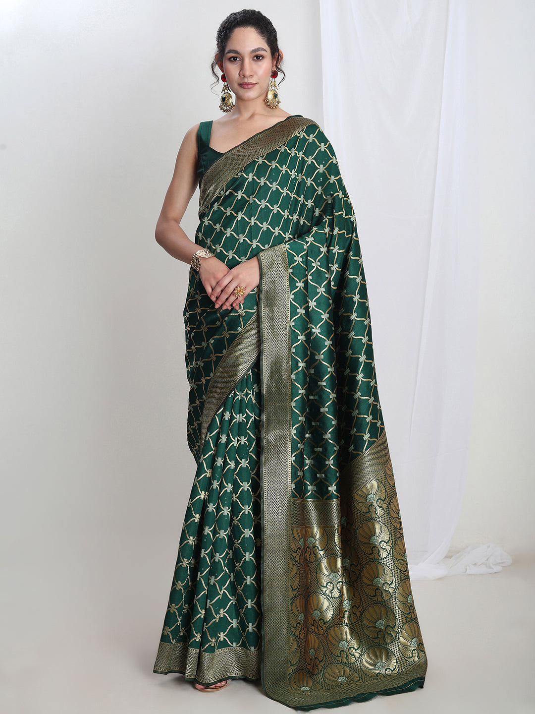 Janasya Green Silk Blend Ethnic Printed Jacquard Saree