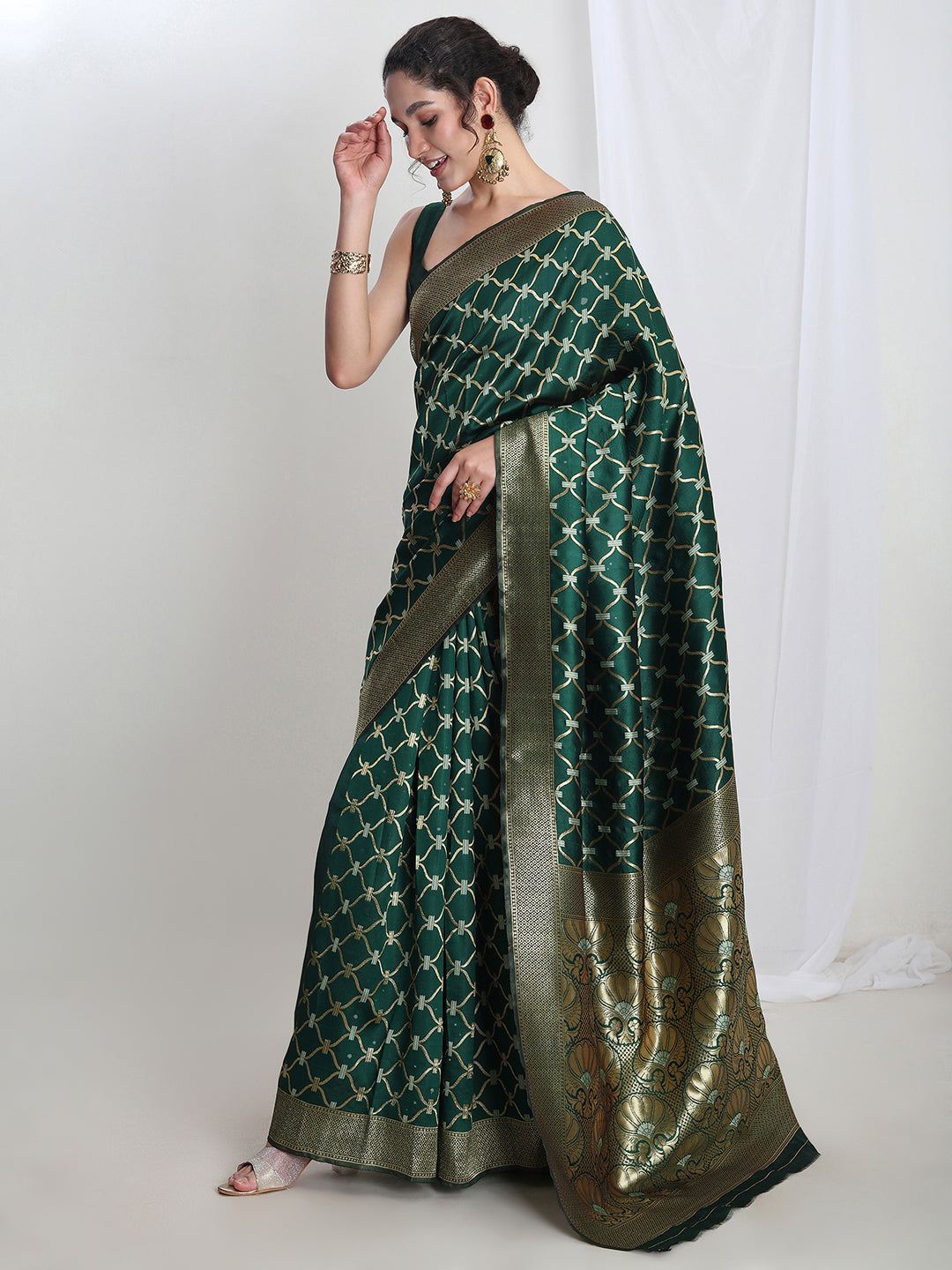 Janasya Green Silk Blend Ethnic Printed Jacquard Saree