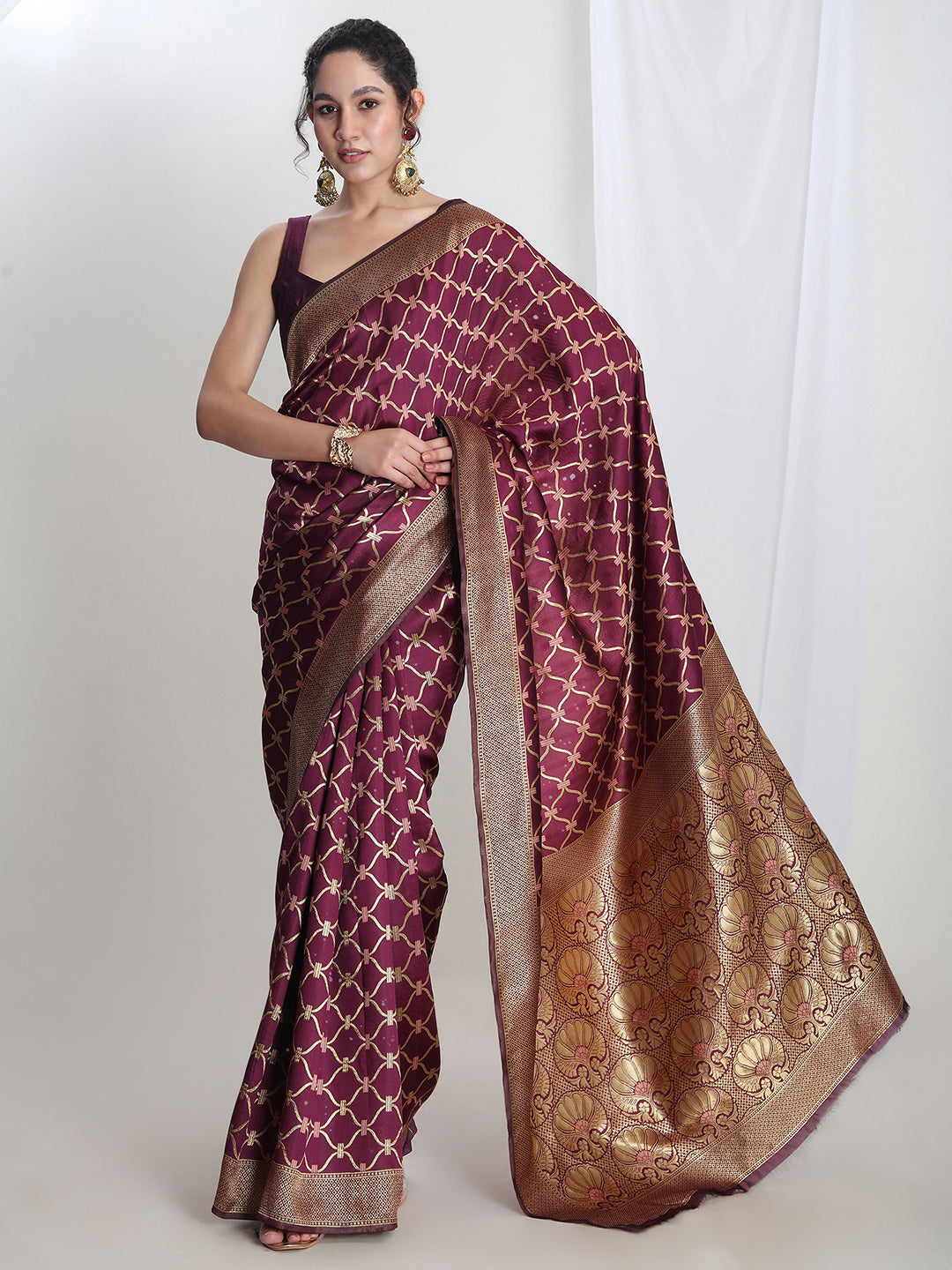 Janasya Purple Silk Blend Ethnic Printed Jacquard Saree