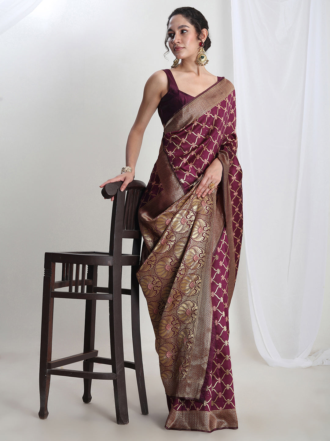 Janasya Purple Silk Blend Ethnic Printed Jacquard Saree
