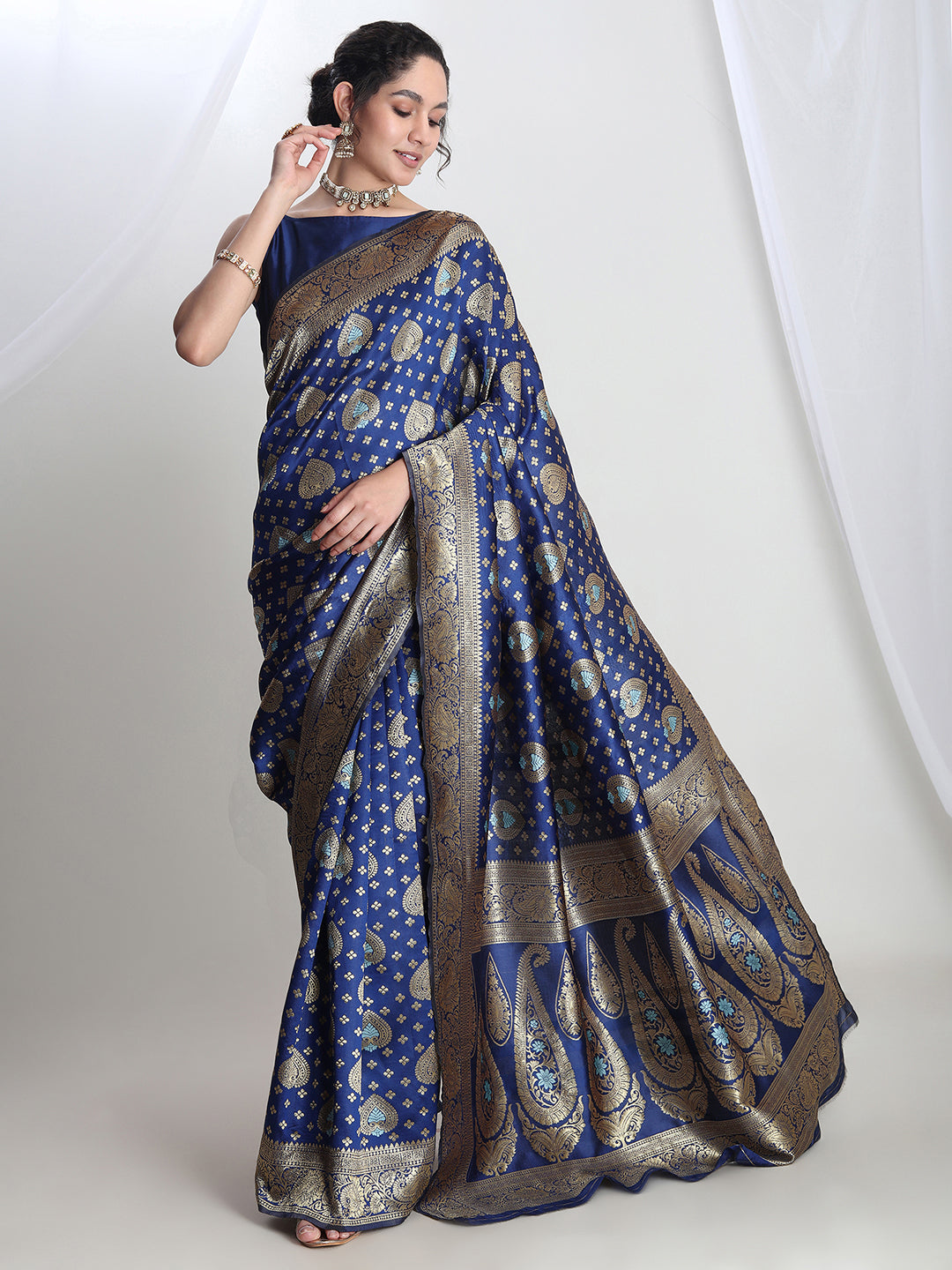 Janasya Blue Silk Blend Ethnic Motifs Jacquard Saree