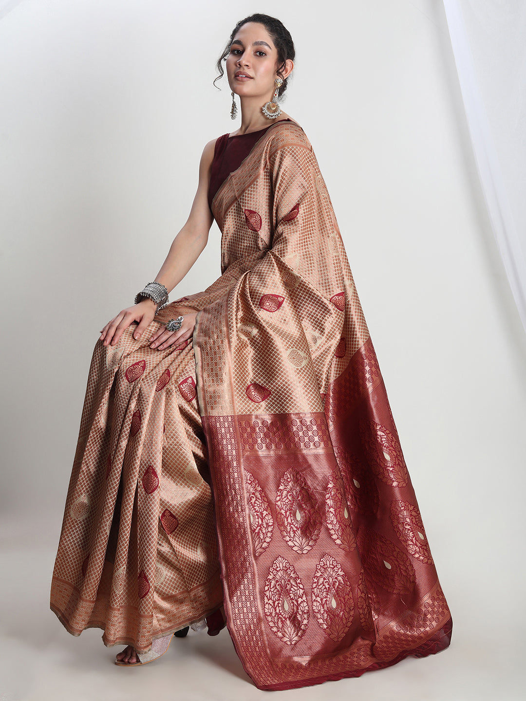 Janasya Beige Silk Blend Ethnic Printed Jacquard Saree