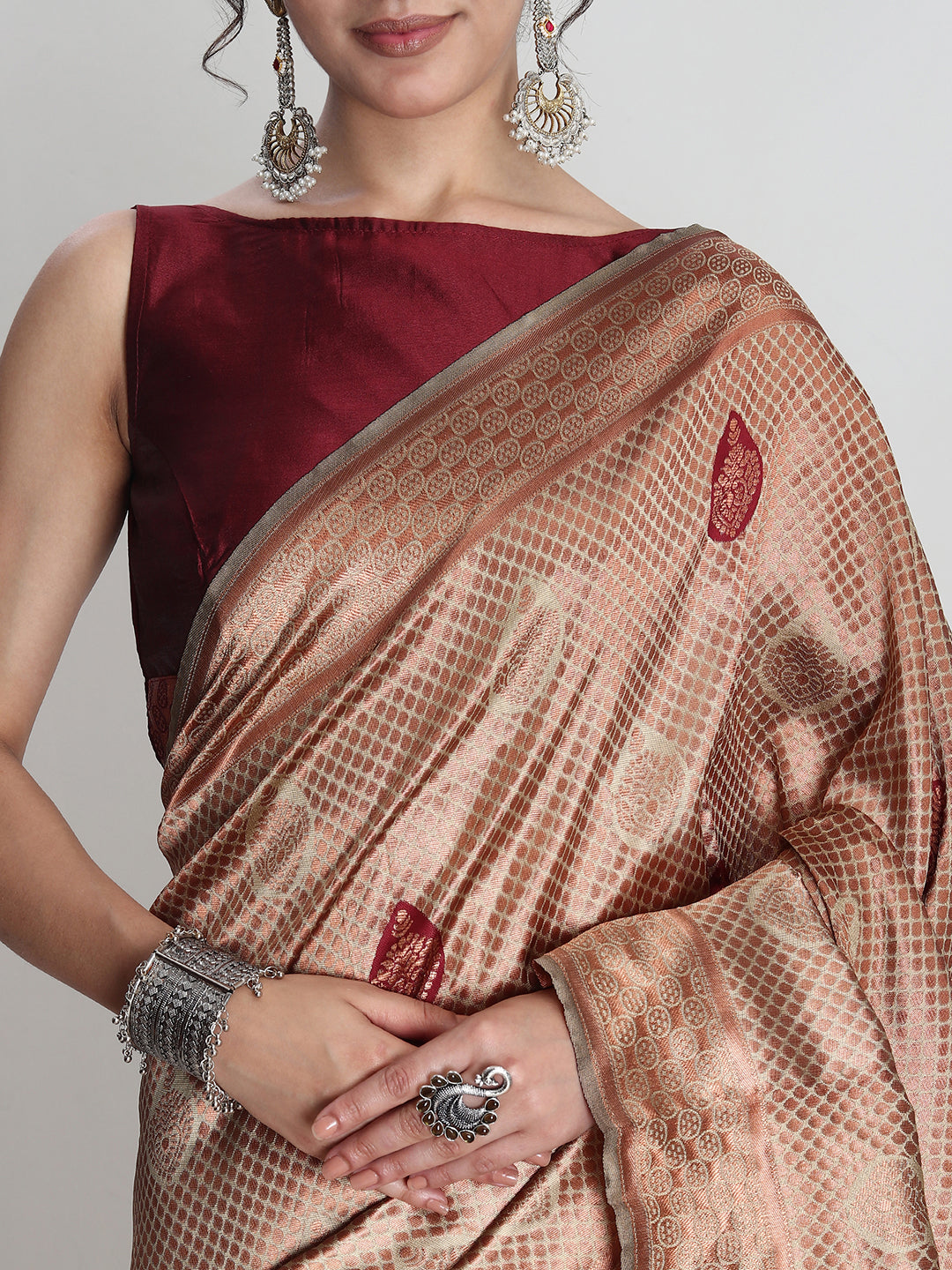 Janasya Beige Silk Blend Ethnic Printed Jacquard Saree