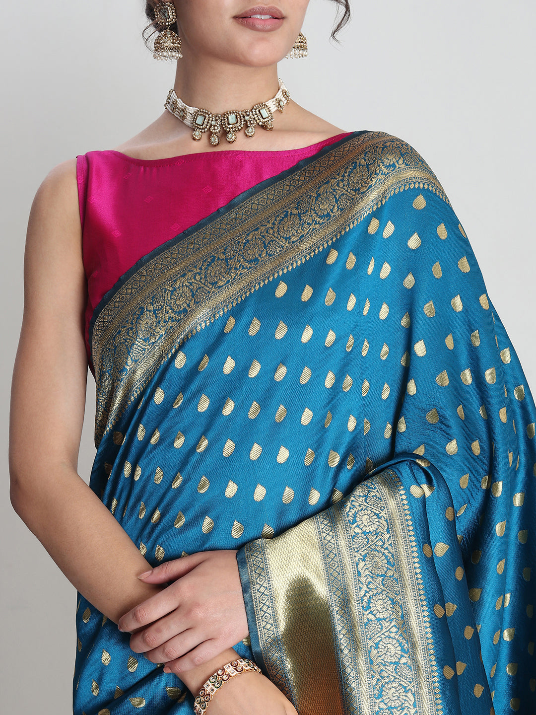 Janasya Teal Blue Silk Blend Ethnic Motifs Jacquard Saree