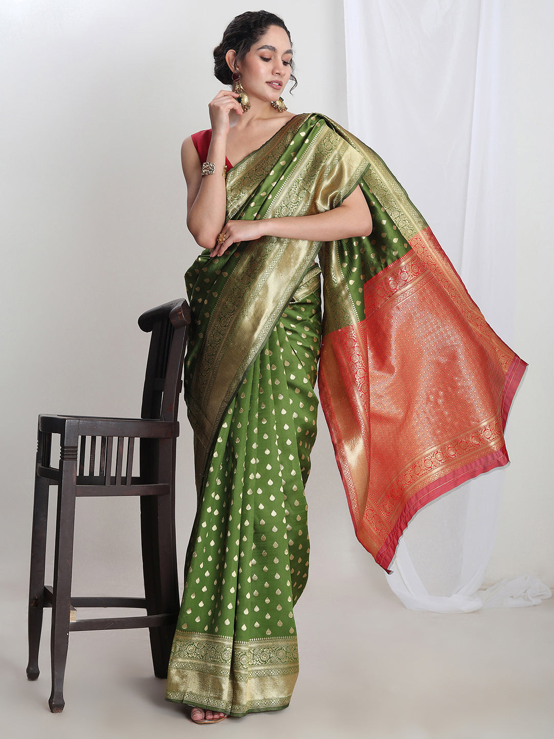 Janasya Green Silk Blend Ethnic Motifs Jacquard Saree