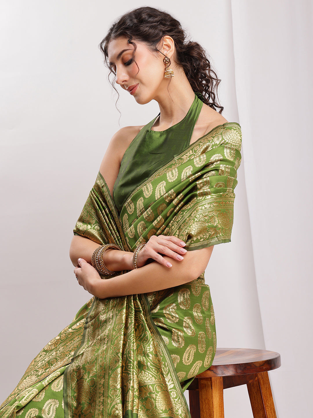 Janasya Green Silk Blend Paisley Jacquard Saree