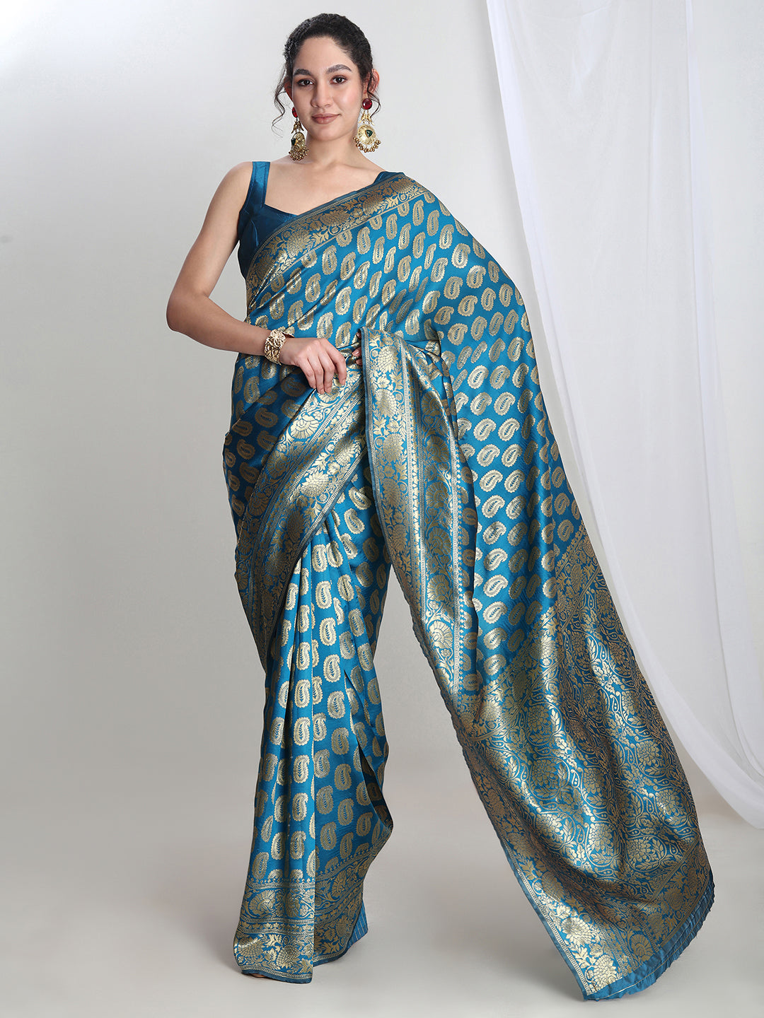 Janasya Blue Silk Blend Paisley Jacquard Saree