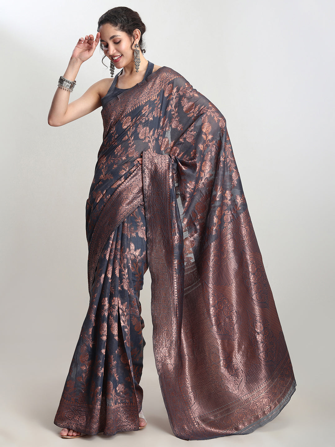 Janasya Grey Silk Blend Floral Jacquard Saree