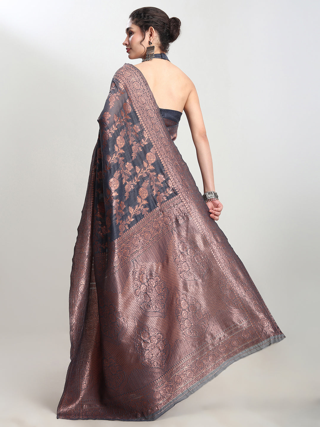 Janasya Grey Silk Blend Floral Jacquard Saree