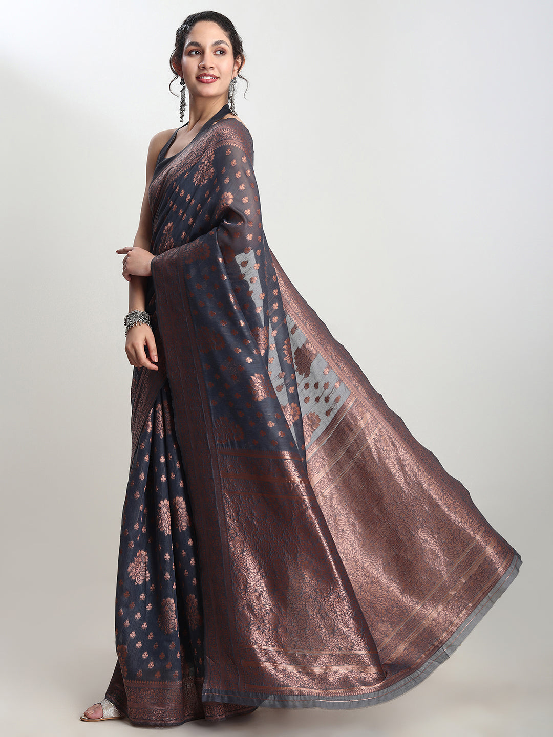 Janasya Grey Silk Blend Floral Jacquard Saree