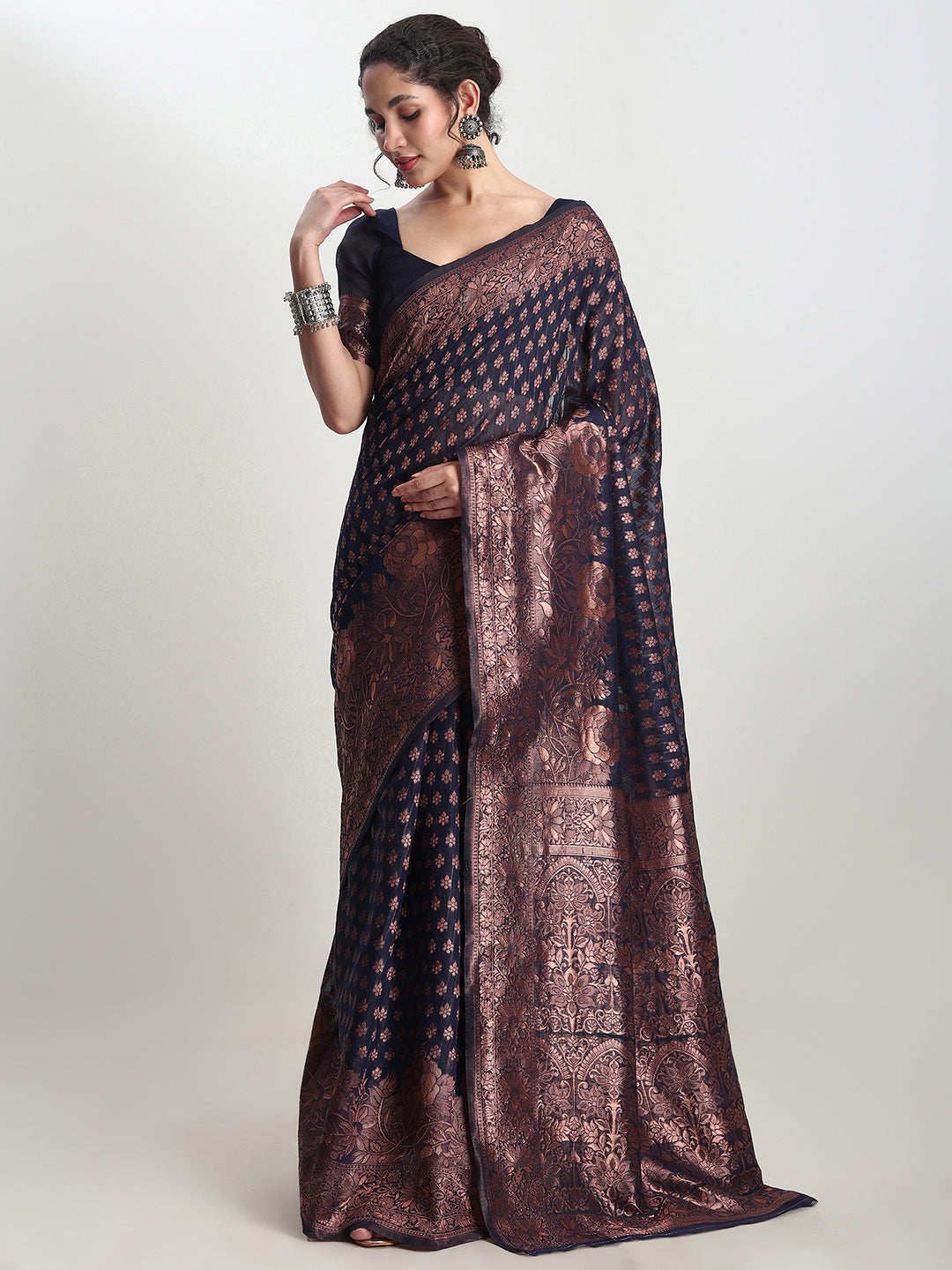 Janasya Indigo Silk Blend Floral Jacquard Saree