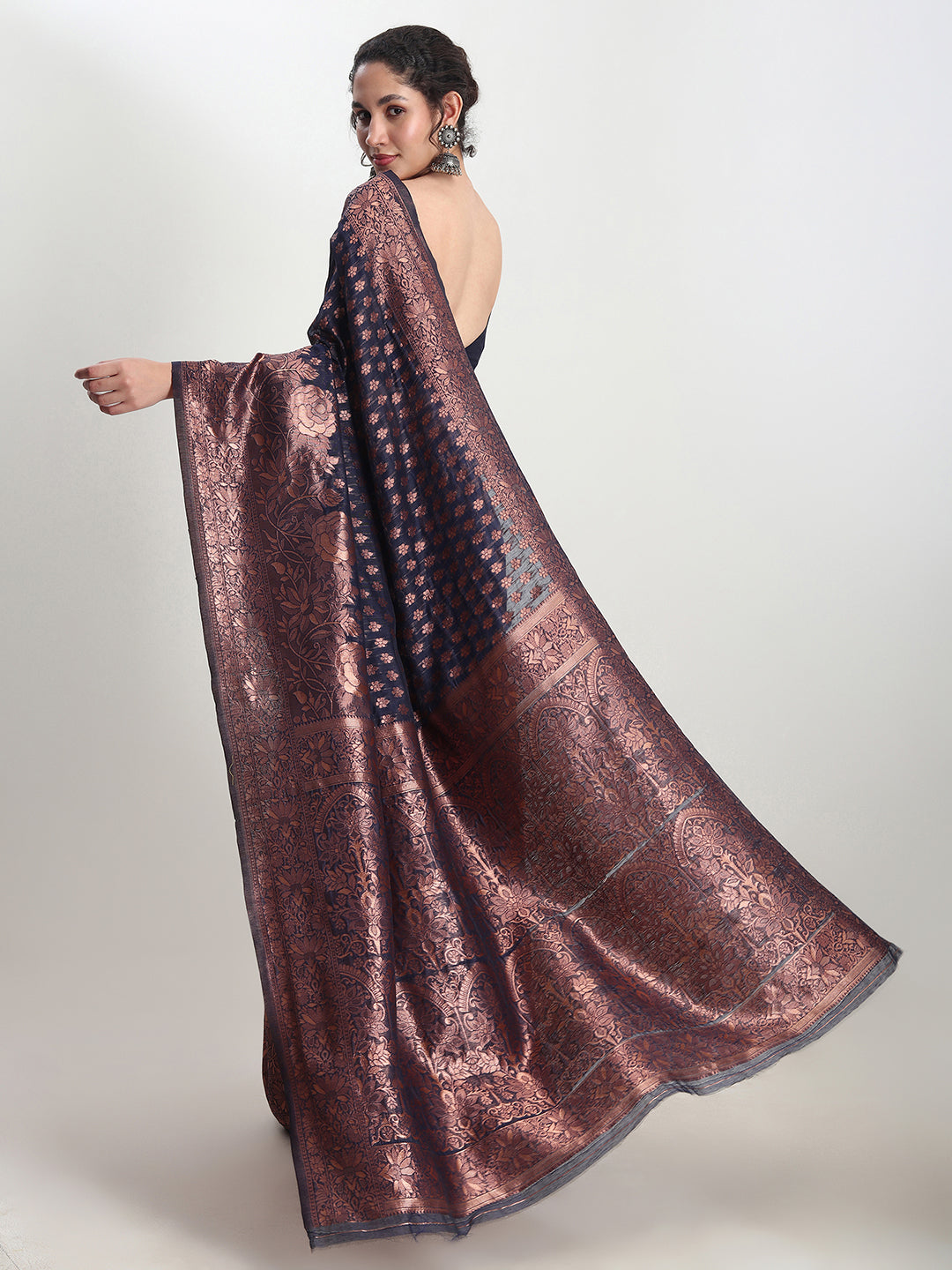 Janasya Indigo Silk Blend Floral Jacquard Saree