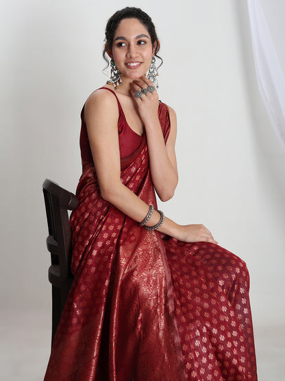 Janasya Red Silk Blend Floral Jacquard Saree - Distacart