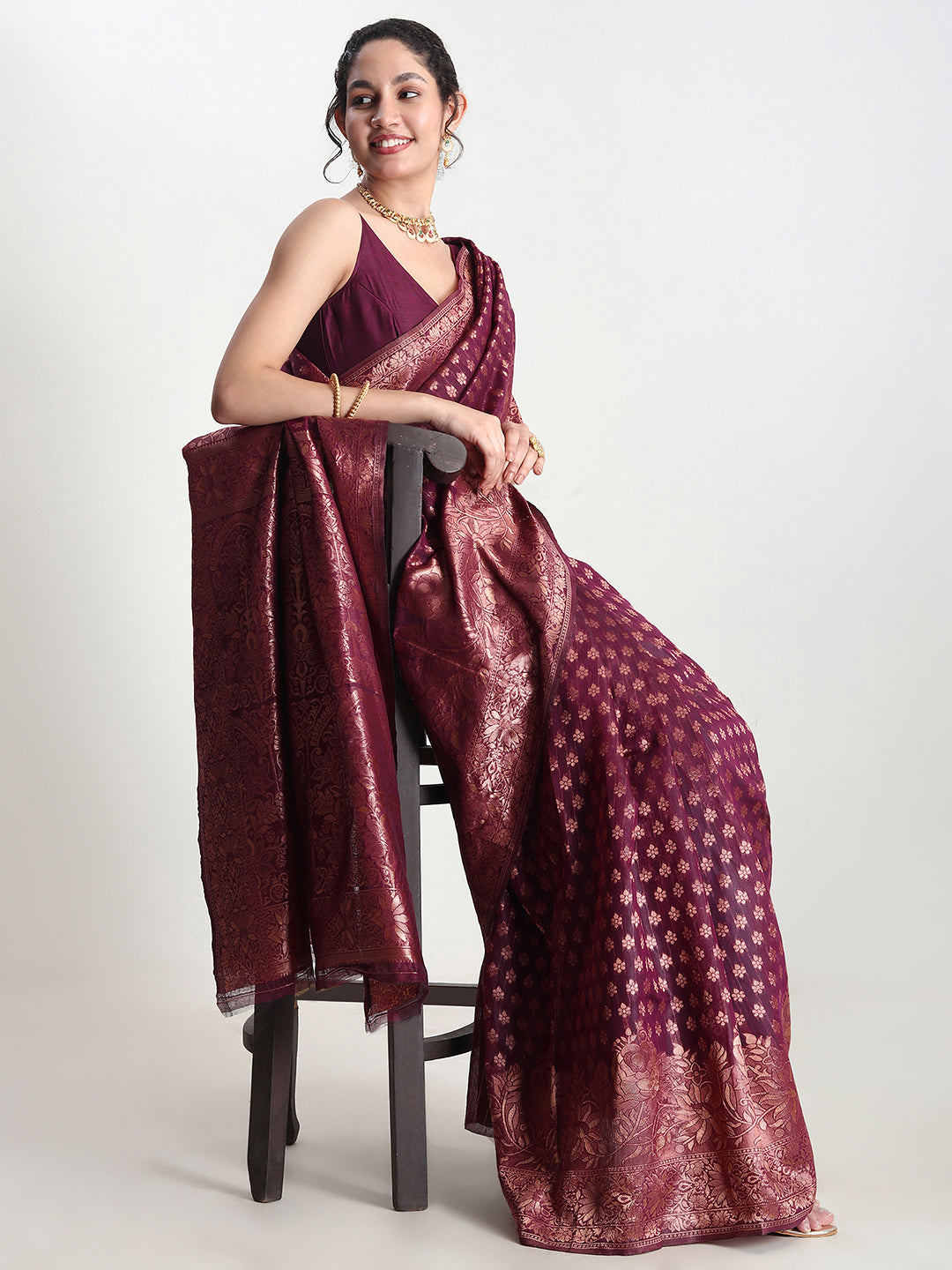 Janasya Purple Silk Blend Floral Jacquard Saree