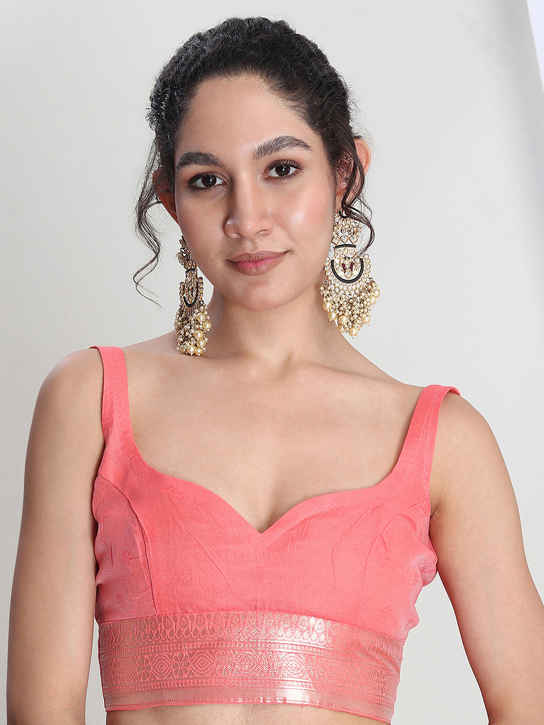 Janasya Peach Silk Blend Leaf Motifs Jacquard Saree