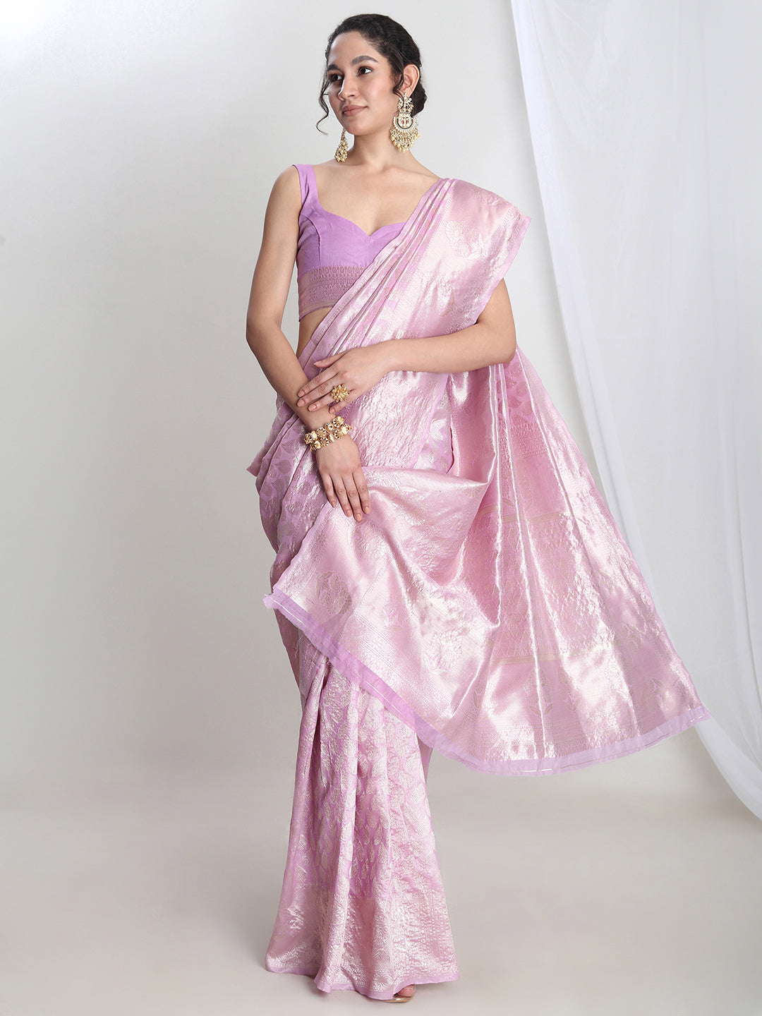 Janasya Lavender Silk Blend Leaf Motifs Jacquard Saree