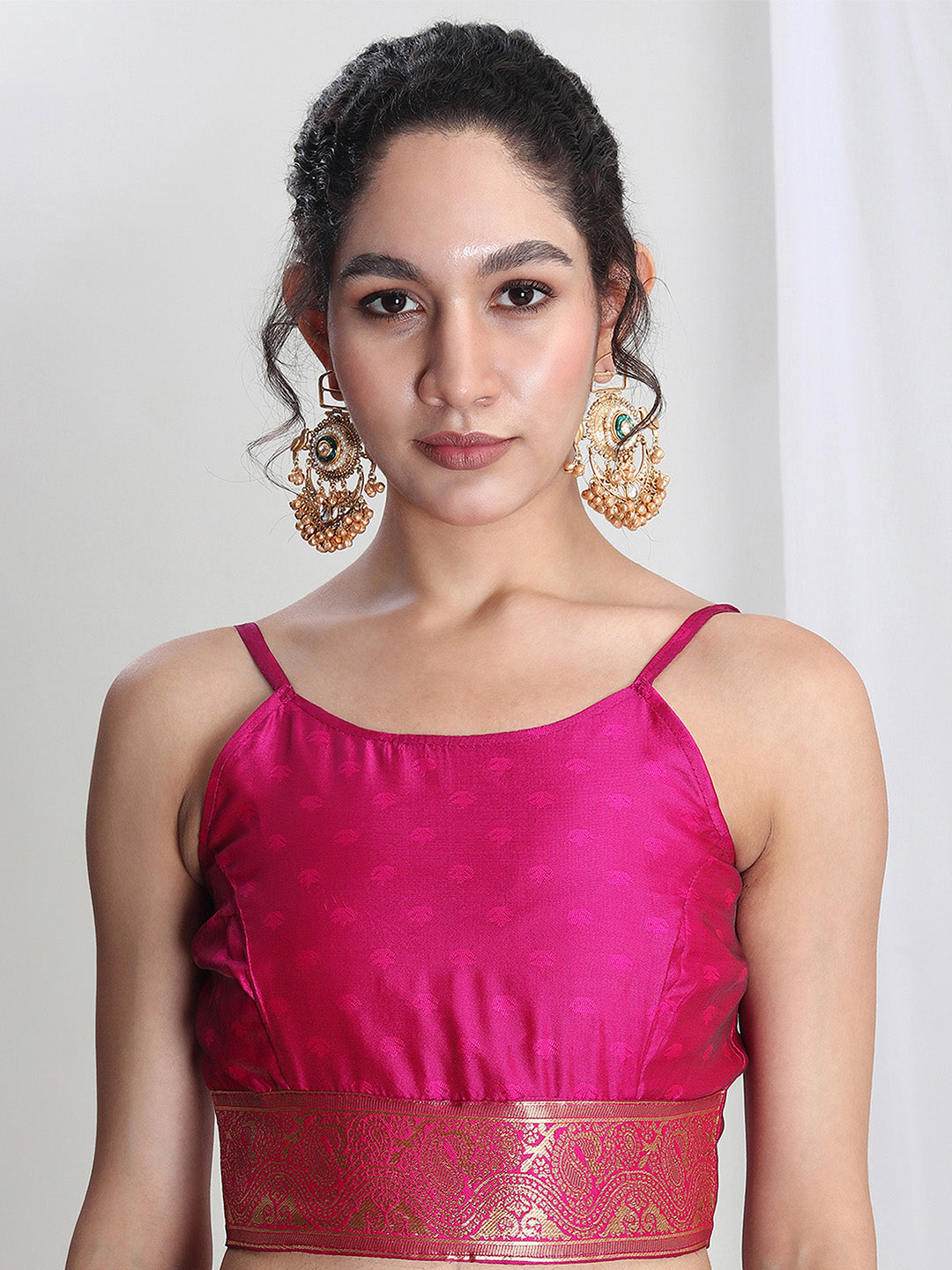 Janasya Pink Silk Blend Floral Jacquard Saree