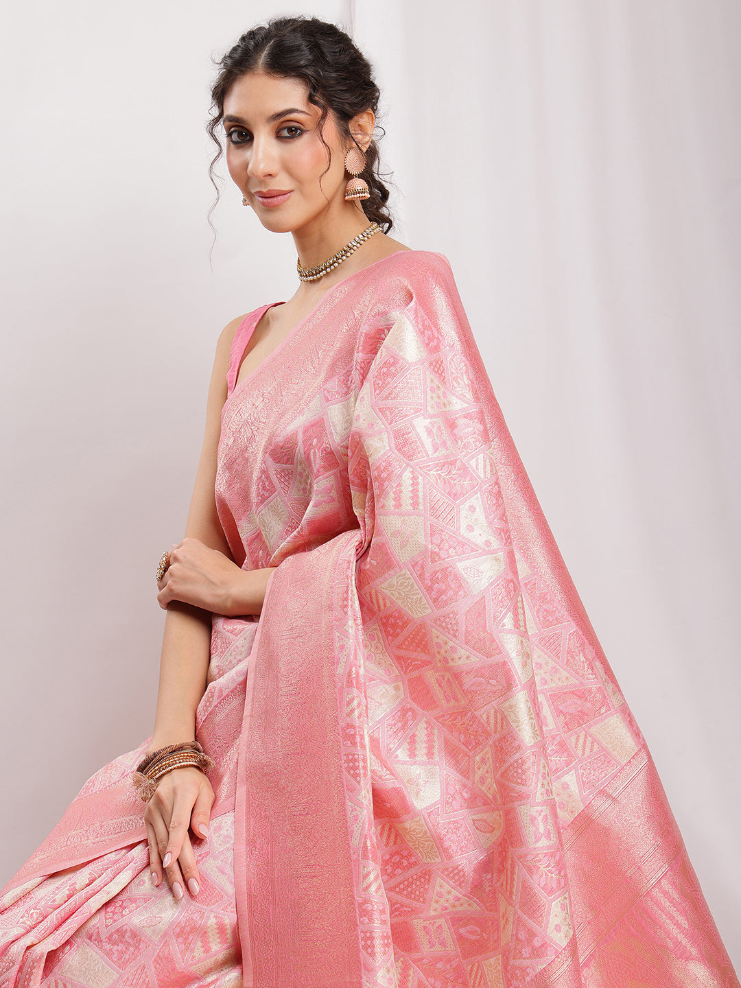 Janasya Peach Silk Blend Geometric Jacquard Saree