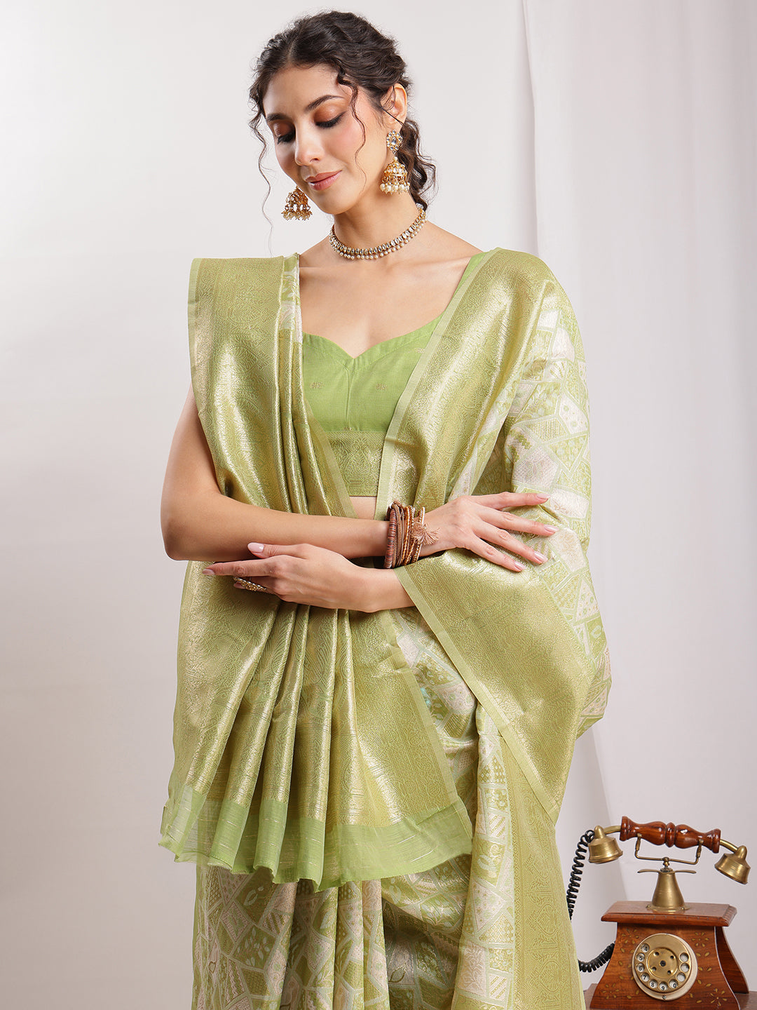 Janasya Green Silk Blend Geometric Jacquard Saree