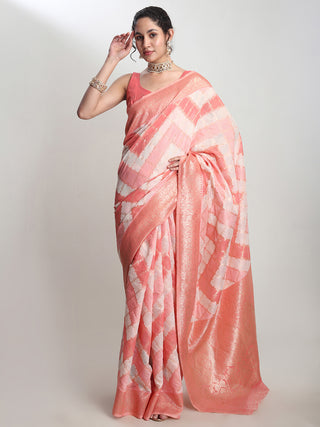 Janasya Peach Silk Blend Geometric Jacquard Saree