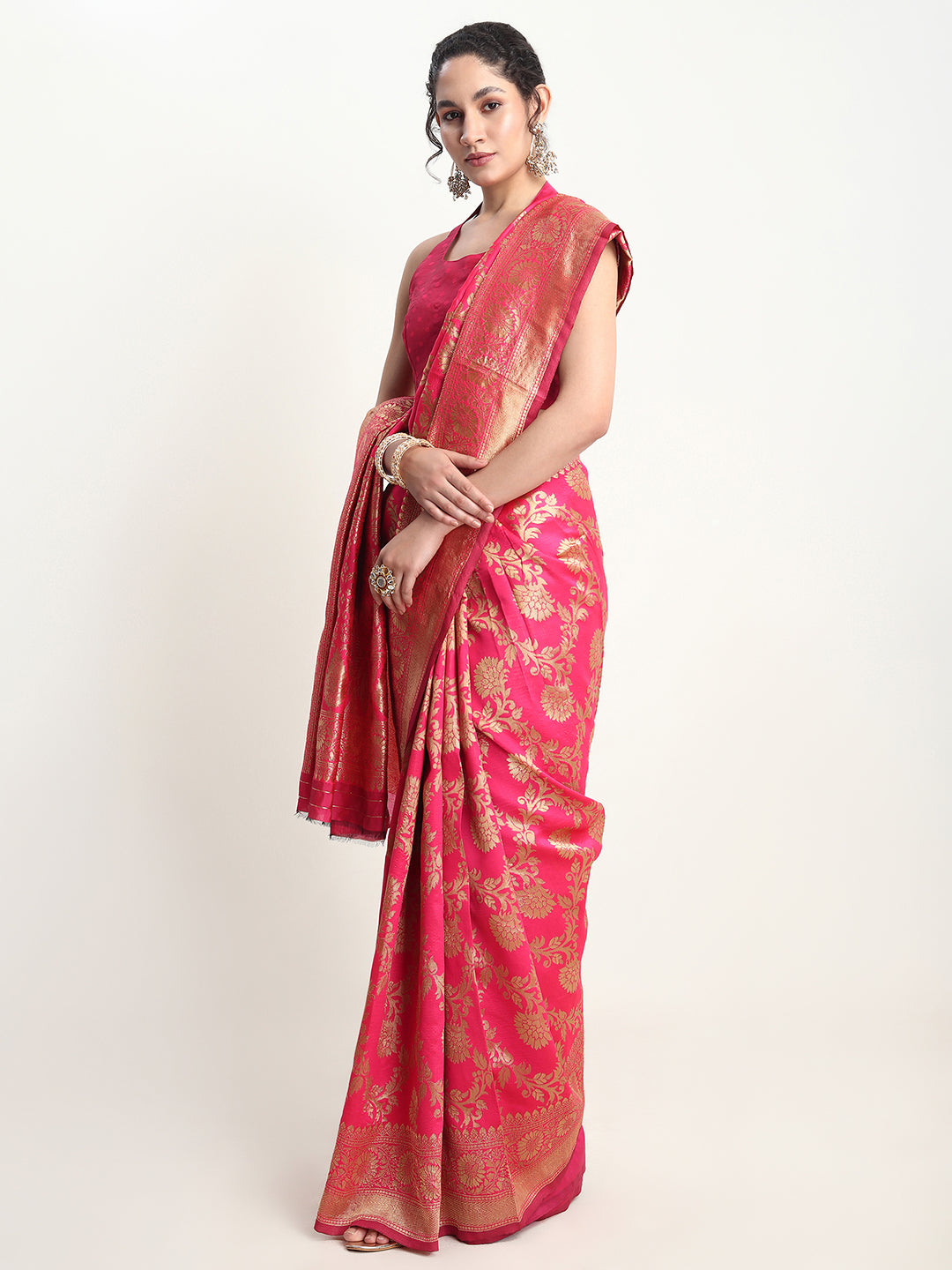 Janasya Pink Silk Blend Floral Jacquard Saree