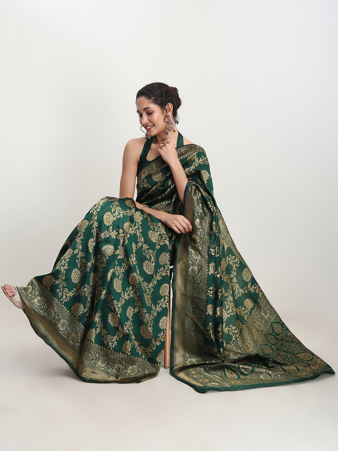 Janasya Dark Green Silk Blend Floral Jacquard Saree