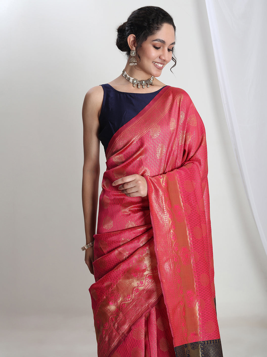 Janasya Pink Silk Blend Ethnic Motifs Jacquard Saree