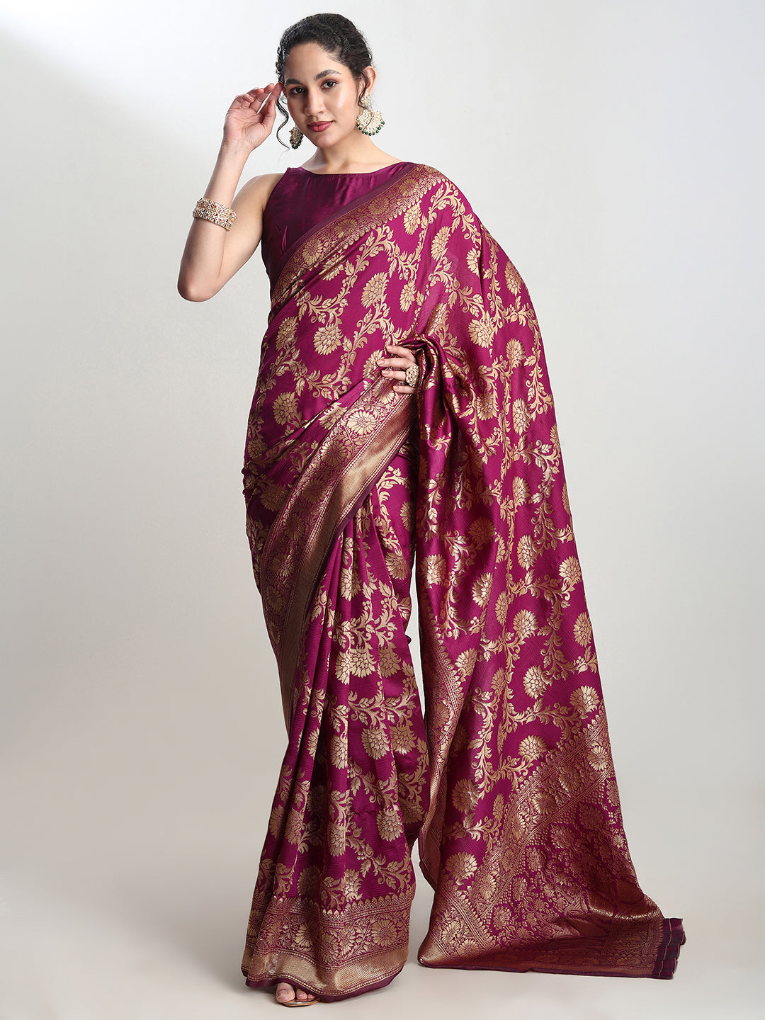 Janasya Purple Silk Blend Floral Jacquard Saree