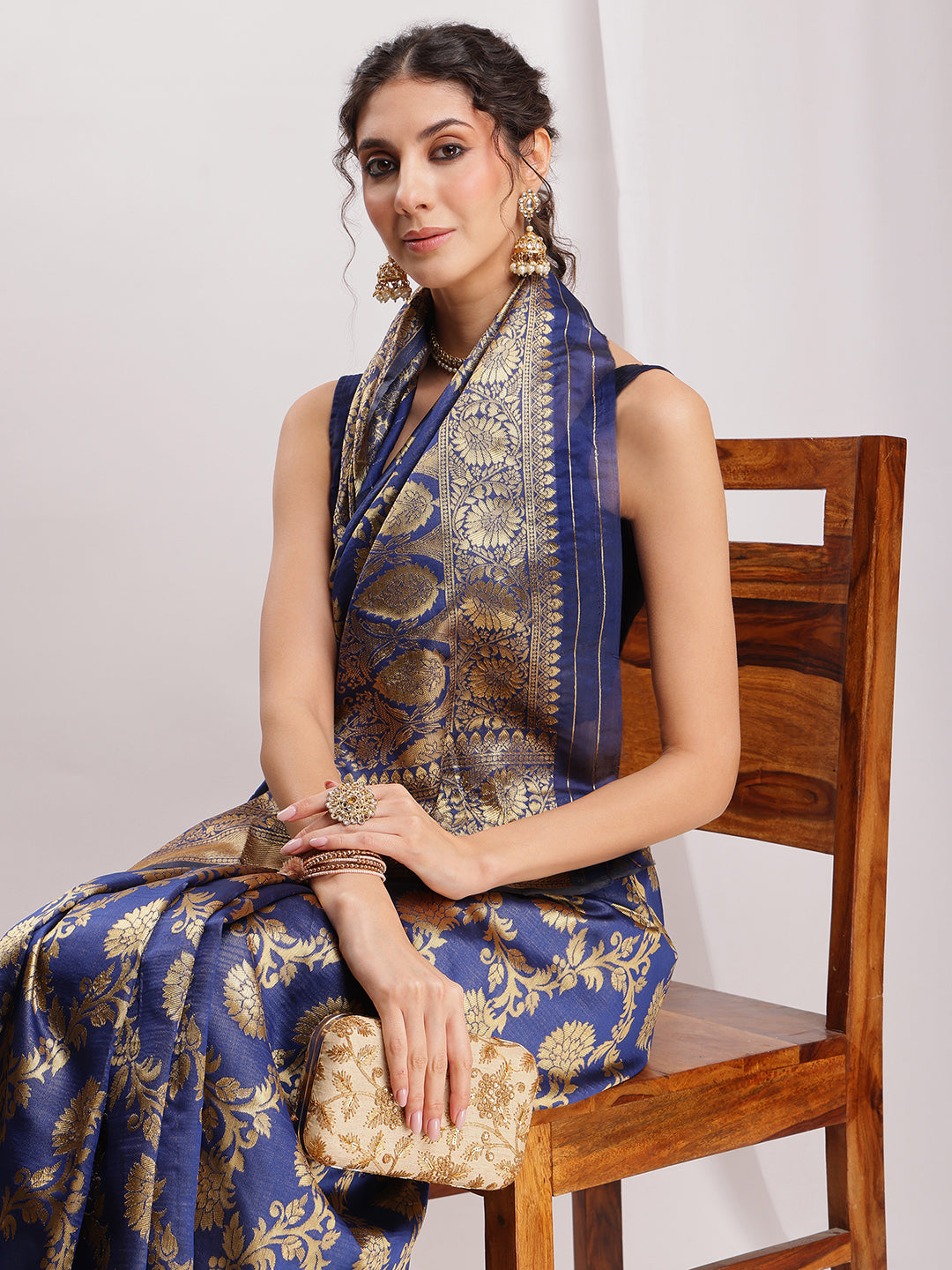 Janasya Navy Blue Silk Blend Floral Jacquard Saree