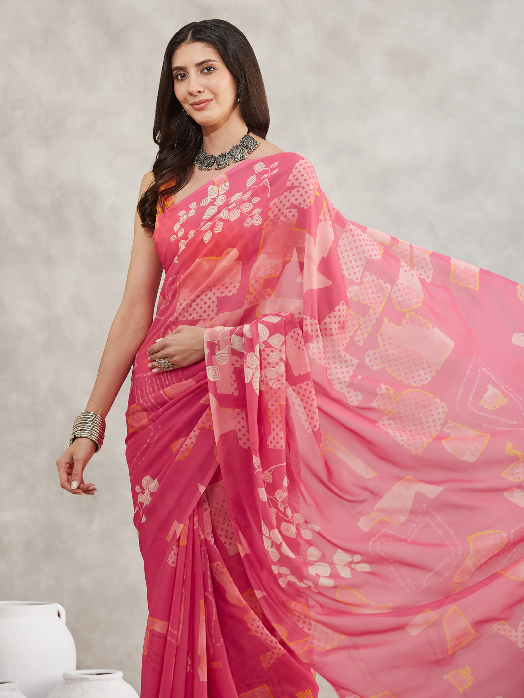 Janasya Pink Georgette Geometric Printed Saree