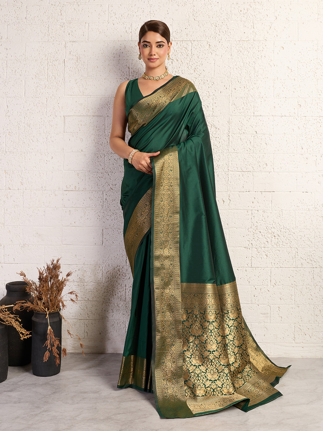 Dwija Fashion Women'S Party Wear Zari Weaving Silk Designer Saree With The Unstitched Blouse-Green - Dista