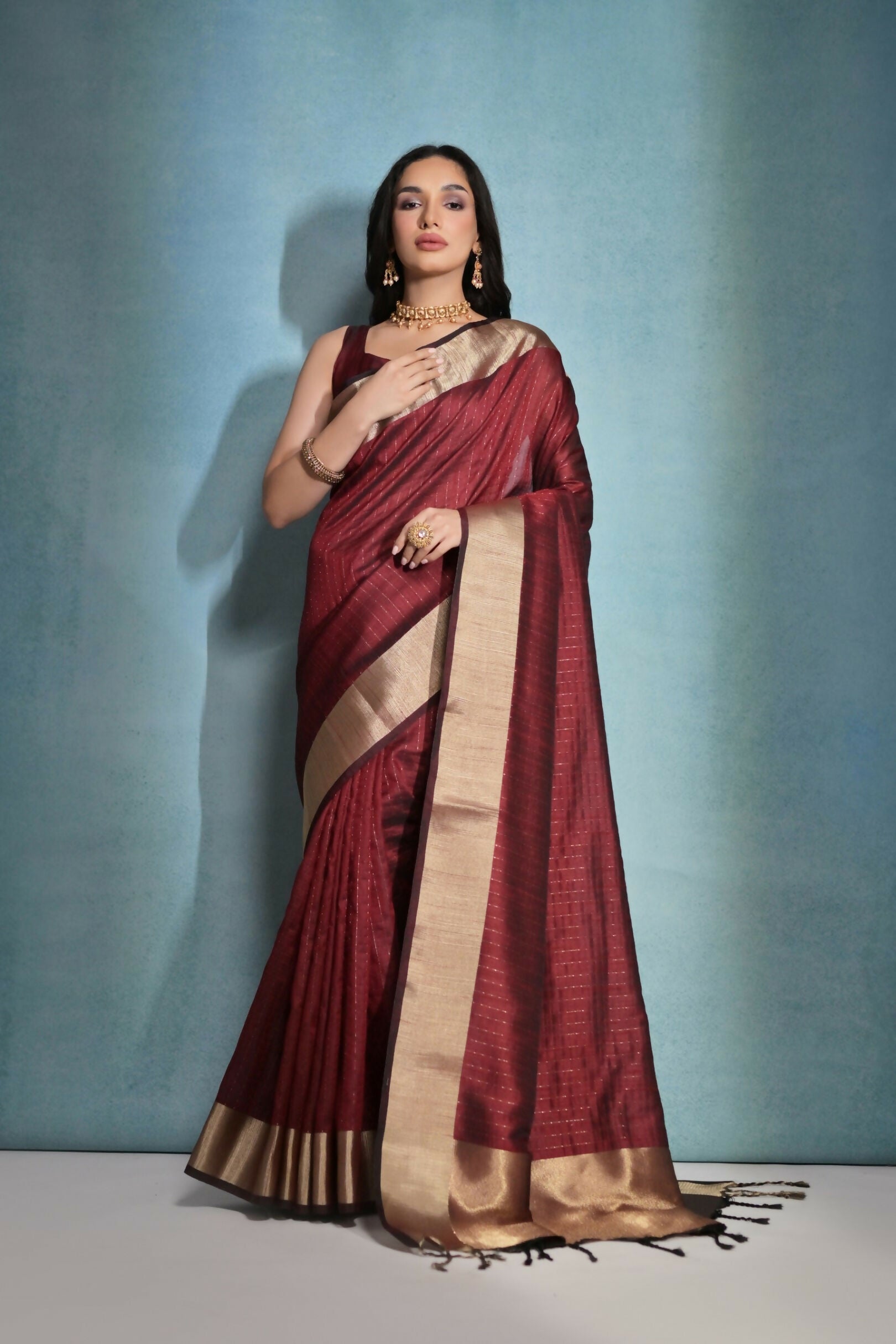 Vishnu Weaves Women's Maroon Raw Silk Zari Woven Saree with Blouse - Distacart