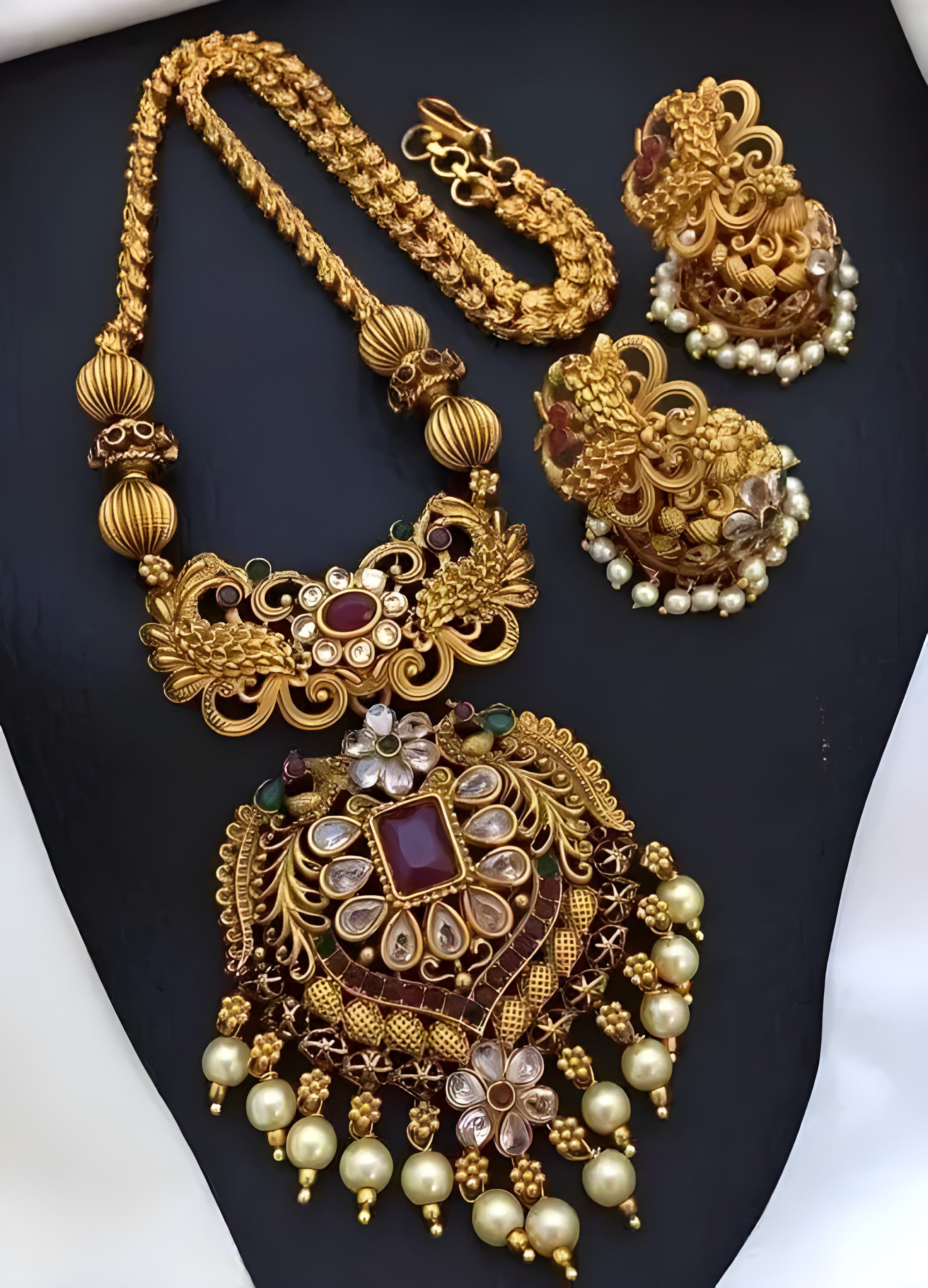Jewel City Antique-Finish Temple Jewelry Set - Traditional South Indian Gold-Plated Necklace and Earrings with Pearl Drops