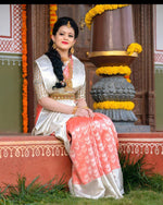 Thumbnail for NOZ2TOZ Women Banarasi Silk Woven Saree With Blouse Piece - White - Distacart