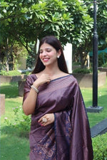 Thumbnail for NOZ2TOZ Women Banarasi Silk Woven Saree With Blouse Piece - Wine - Distacart