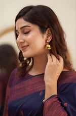 Thumbnail for NOZ2TOZ Women Banarasi Silk Woven Saree With Blouse Piece - Navy Blue - Distacart