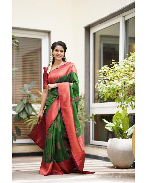 Malishka Banarasi Silk Woven Saree With Blouse Piece - Green - Distacart
