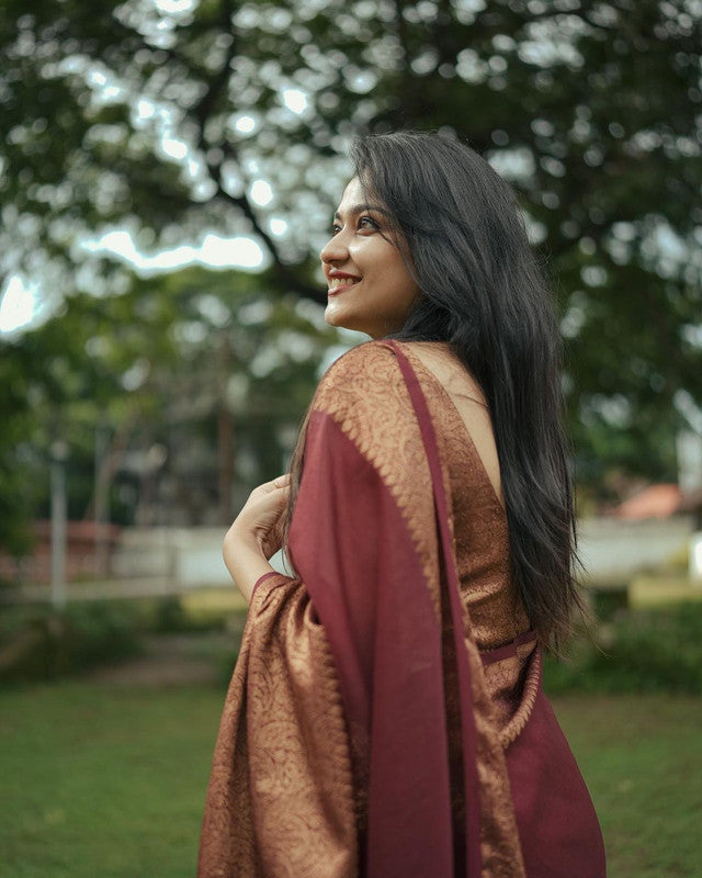 NOZ2TOZ Women Banarasi Silk Woven Saree With Blouse Piece - Maroon - Distacart