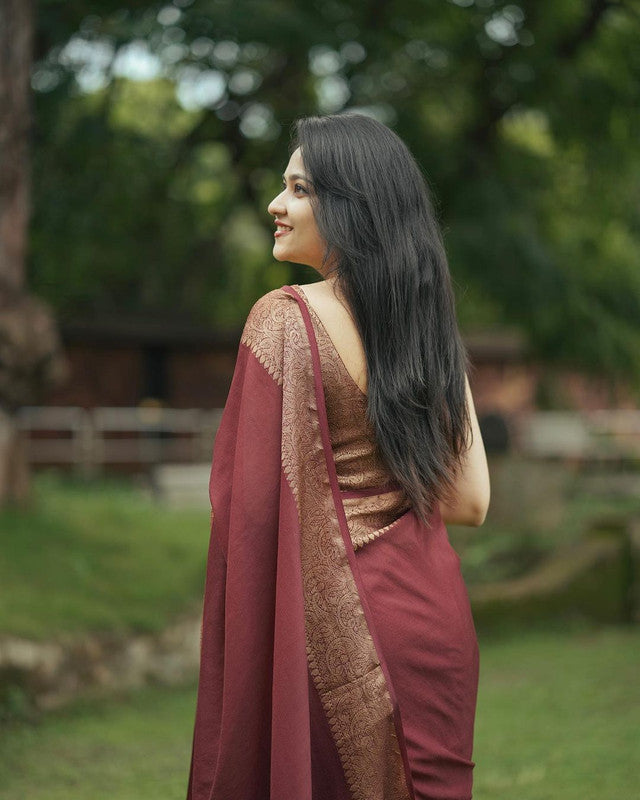 NOZ2TOZ Women Banarasi Silk Woven Saree With Blouse Piece - Maroon - Distacart